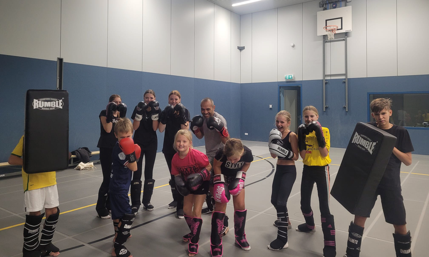 Children (up to 14 years) kickboxing